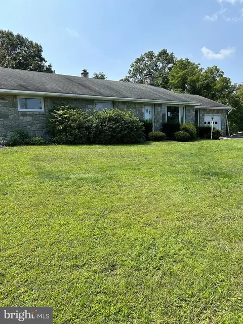 50 Fitterling Rd, Mohnton, PA 19540