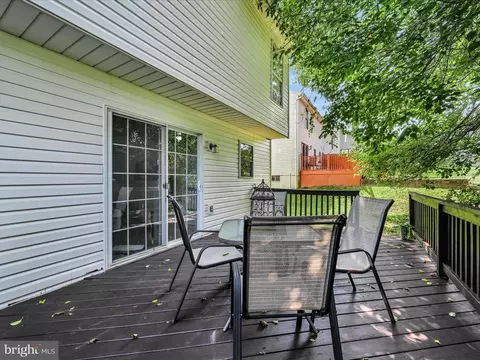610 Frederick St, Reading, PA 19608 photo 24