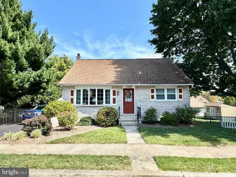 Exterior - 1122 Broadway Blvd, Reading, PA 19607 photo 3 of 8