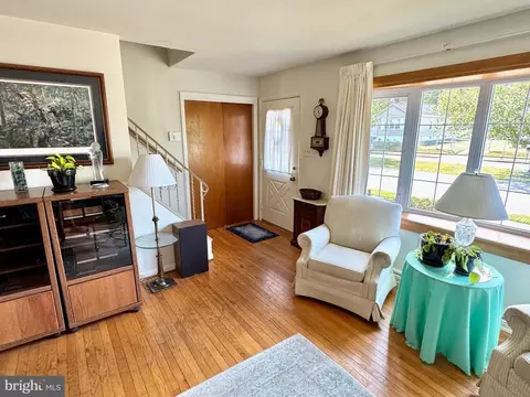 Entry Way - 1122 Broadway Blvd, Reading, PA 19607 photo 1 of 1