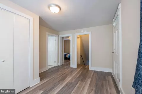 Entry Way - 107 S Miller St, Reading, PA 19607 photo 5 of 6