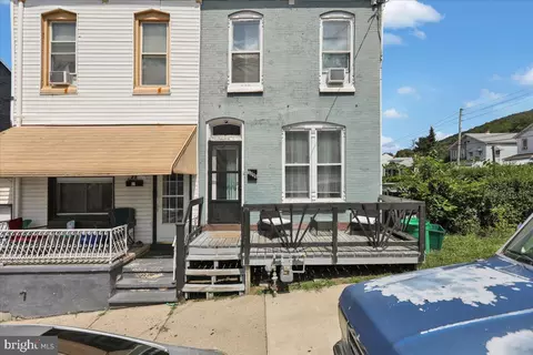 1255 Greenwich St, Reading, PA 19604