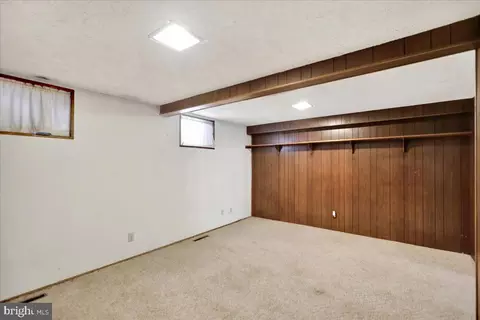 24 Club Ln, Reading, PA 19607 photo 6