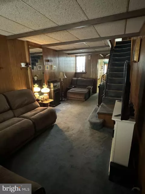 738 Birch St, Reading, PA 19604 photo 6
