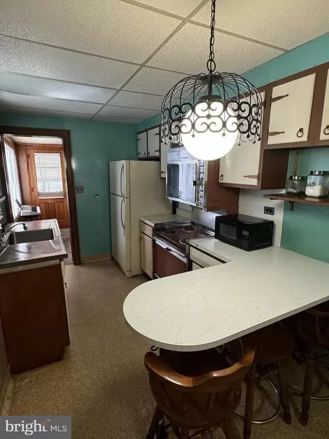 738 Birch St, Reading, PA 19604 photo 16