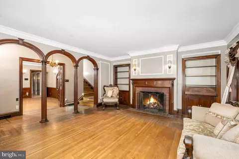 1041 Walnut St, Reading, PA 19601 photo 13