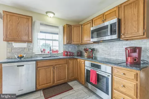 Kitchen - 2501 Andrew Dr, Reading, PA 19608 photo 1 of 3
