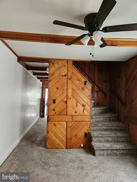 Entry Way - 478 Main St, Oley, PA 19547 photo 2 of 3