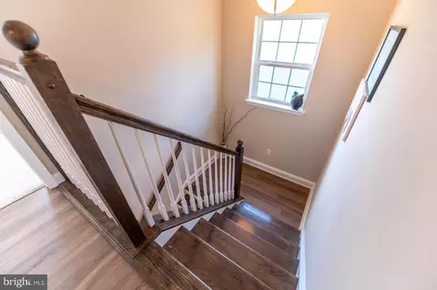 Entry Way - 638 Ebersole Rd, Reading, PA 19605 photo 12 of 20