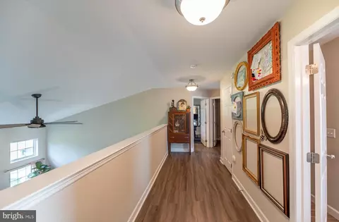 Entry Way - 638 Ebersole Rd, Reading, PA 19605 photo 15 of 20