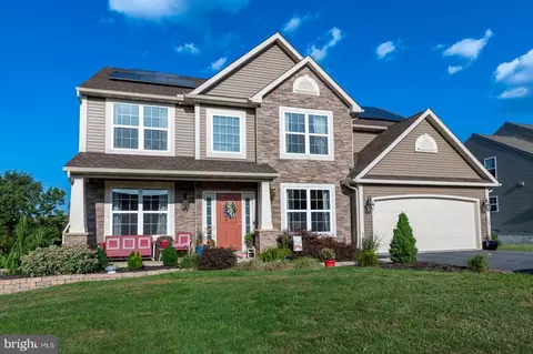638 Ebersole Rd, Reading, PA 19605