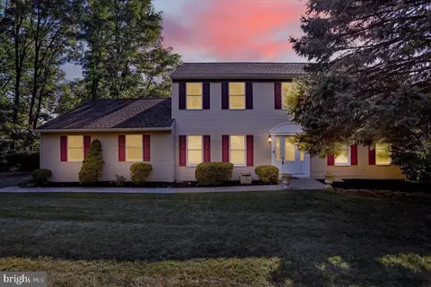 Exterior - 24 Golfview Ln, Reading, PA 19606 photo 8 of 8
