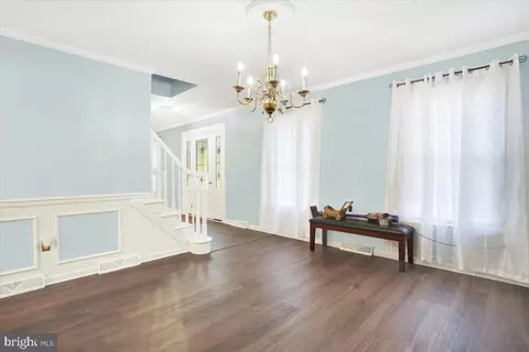 Entry Way - 24 Golfview Ln, Reading, PA 19606 photo 2 of 5
