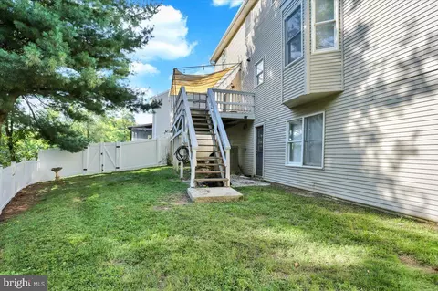 Exterior - 24 Golfview Ln, Reading, PA 19606 photo 6 of 8