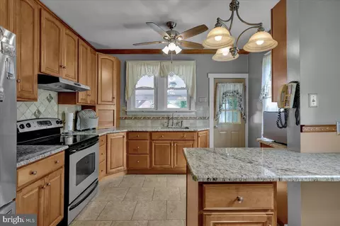 133 New Holland Ave, Reading, PA 19607 photo 7