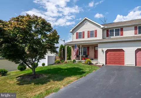 3313 Wyoming Dr N, Sinking Spring, PA 19608