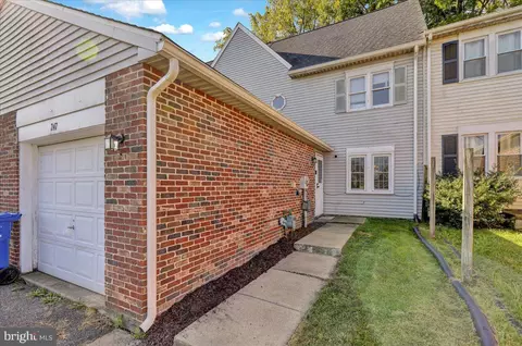247 S 4th St, Womelsdorf, PA 19567