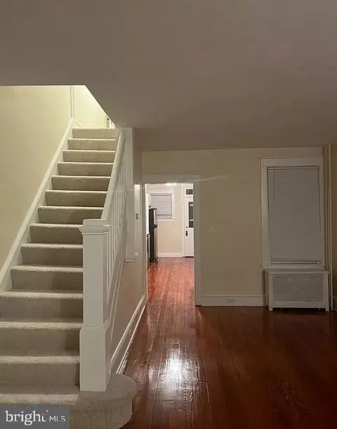 310 S Sterley St, Reading, PA 19607 photo 4