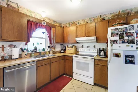 Kitchen - 228 Wexham Dr, Reading, PA 19607 photo 1 of 1