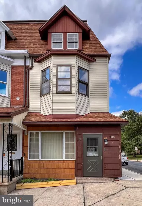 300 S 17th St, Reading, PA 19602