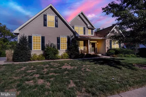 25 Harry Ave, Reading, PA 19607