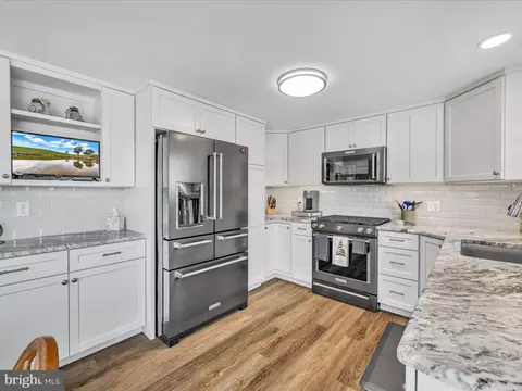 Kitchen - 15 Kings Blvd, Reading, PA 19607 photo 2 of 4