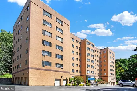 1517 Hill Rd #6H, Reading, PA 19602