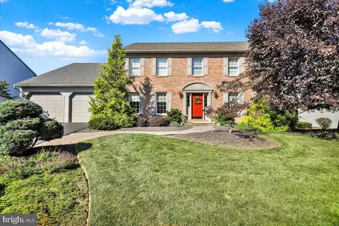 519 Thomas Pl, Reading, PA 19608
