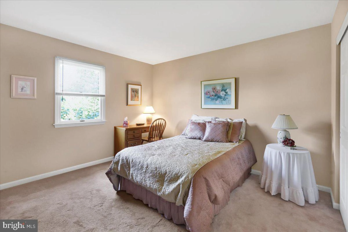 Bedroom - 519 Thomas Pl, Reading, PA 19608 photo 7 of 8