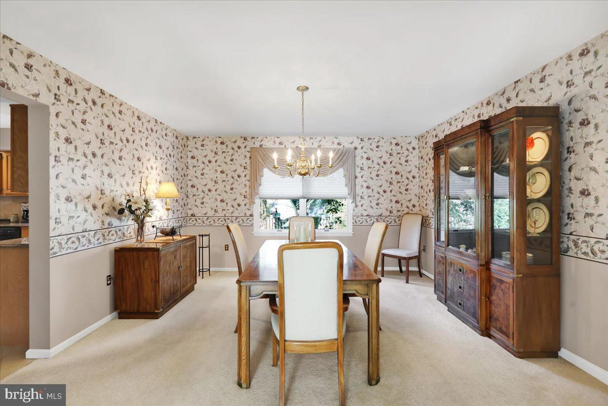 Dining - 519 Thomas Pl, Reading, PA 19608 photo 1 of 4
