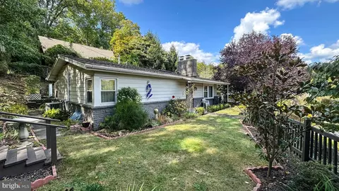 1951 Steuben Rd, Reading, PA 19602