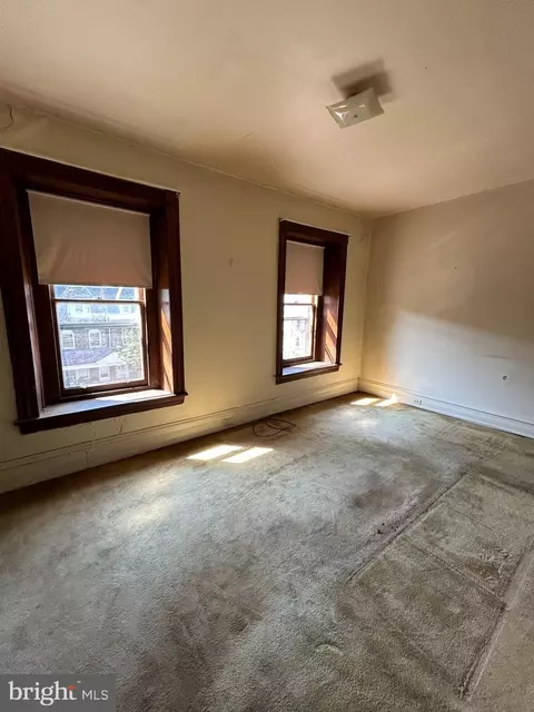 Bedroom - 1509 Perkiomen Ave, Reading, PA 19602 photo 3 of 5