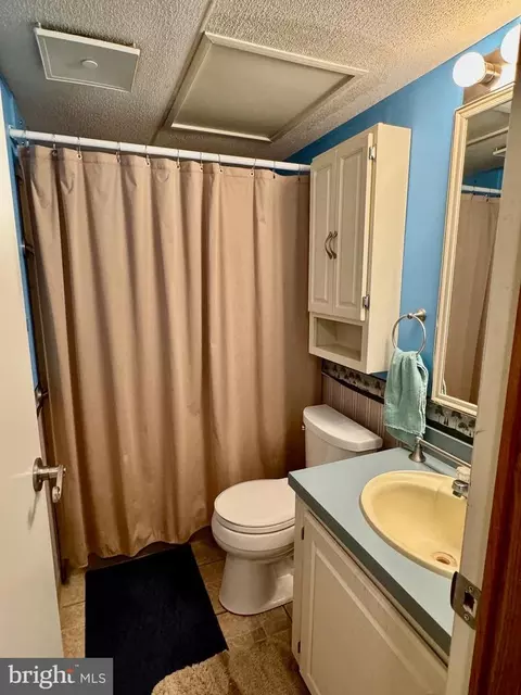 107 Ritz Ave, Reading, PA 19606 photo 16