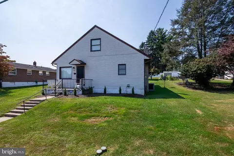 Exterior - 108 Funston Ave, Reading, PA 19607 photo 2 of 4