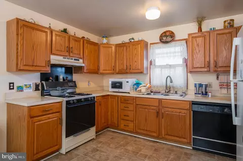 Kitchen - 108 Funston Ave, Reading, PA 19607 photo 3 of 3