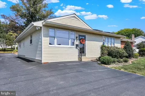 2417 State Hill Rd, Reading, PA 19610 photo 2