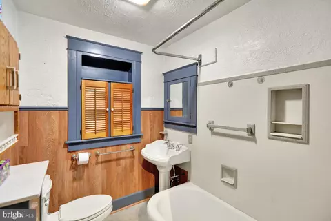 9 Cecil Ave, Reading, PA 19609 photo 22