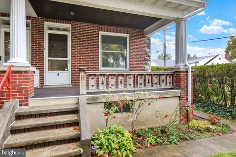 9 Cecil Ave, Reading, PA 19609 photo 3