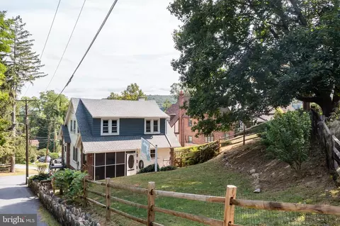 Exterior - 459 Hill Ave, Reading, PA 19606 photo 3 of 4