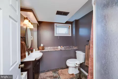 107 Mull Ave, Sinking Spring, PA 19608 photo 41