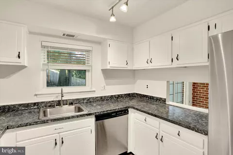 Kitchen - 823 Rabbit Ln, Reading, PA 19606 photo 1 of 1