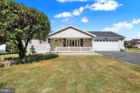 759 State St, Mertztown, PA 19539