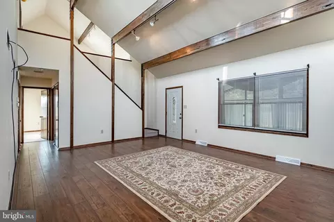 12 College St, Boyertown, PA 19512