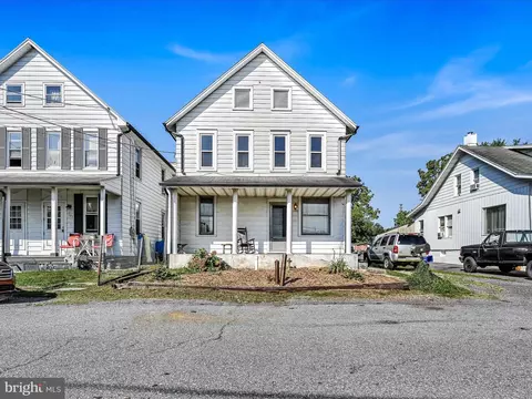 113 Diamond Dr, Hamburg, PA 19526