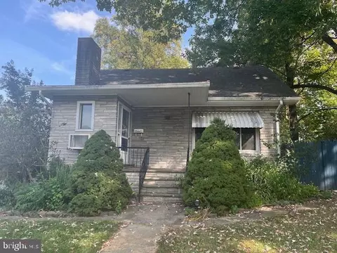 812 Douglas St, Wyomissing, PA 19610