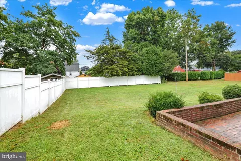 Exterior - 112 Mifflin Blvd, Reading, PA 19607 photo 3 of 4