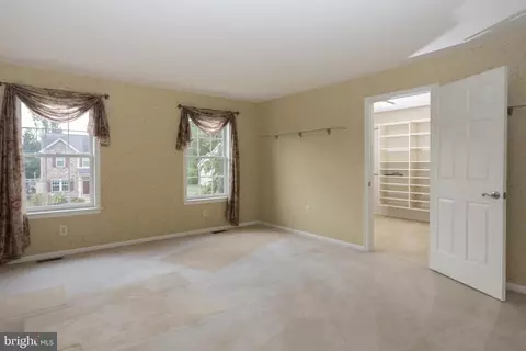 Bedroom - 1657 E Thistle Dr, Reading, PA 19610 photo 2 of 3