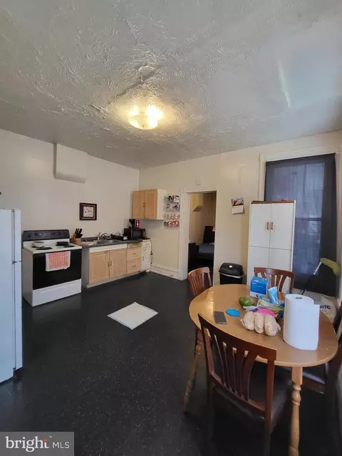 233 Walnut St, Reading, PA 19601 photo 4