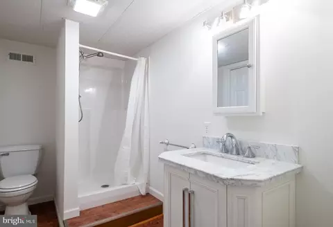 Bath - 374 Oneida Dr, Sinking Spring, PA 19608 photo 1 of 1