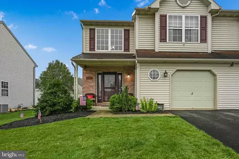 20 Ontario Dr, Sinking Spring, PA 19608